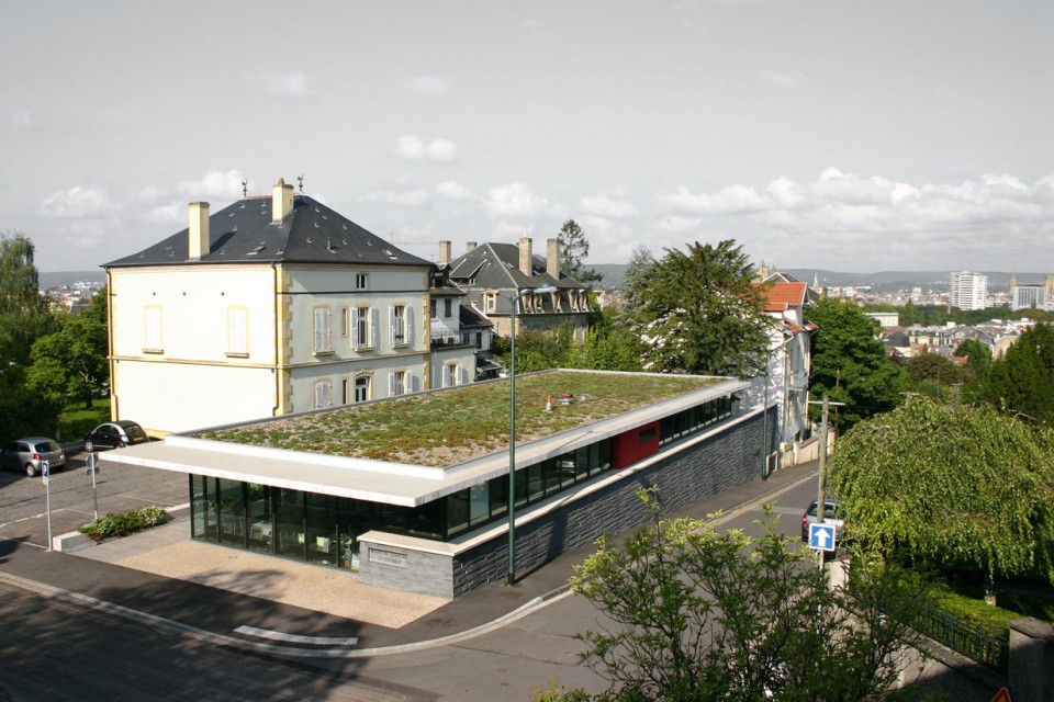 vue aérienne de la mairie de quartier de Metz-Queuleu