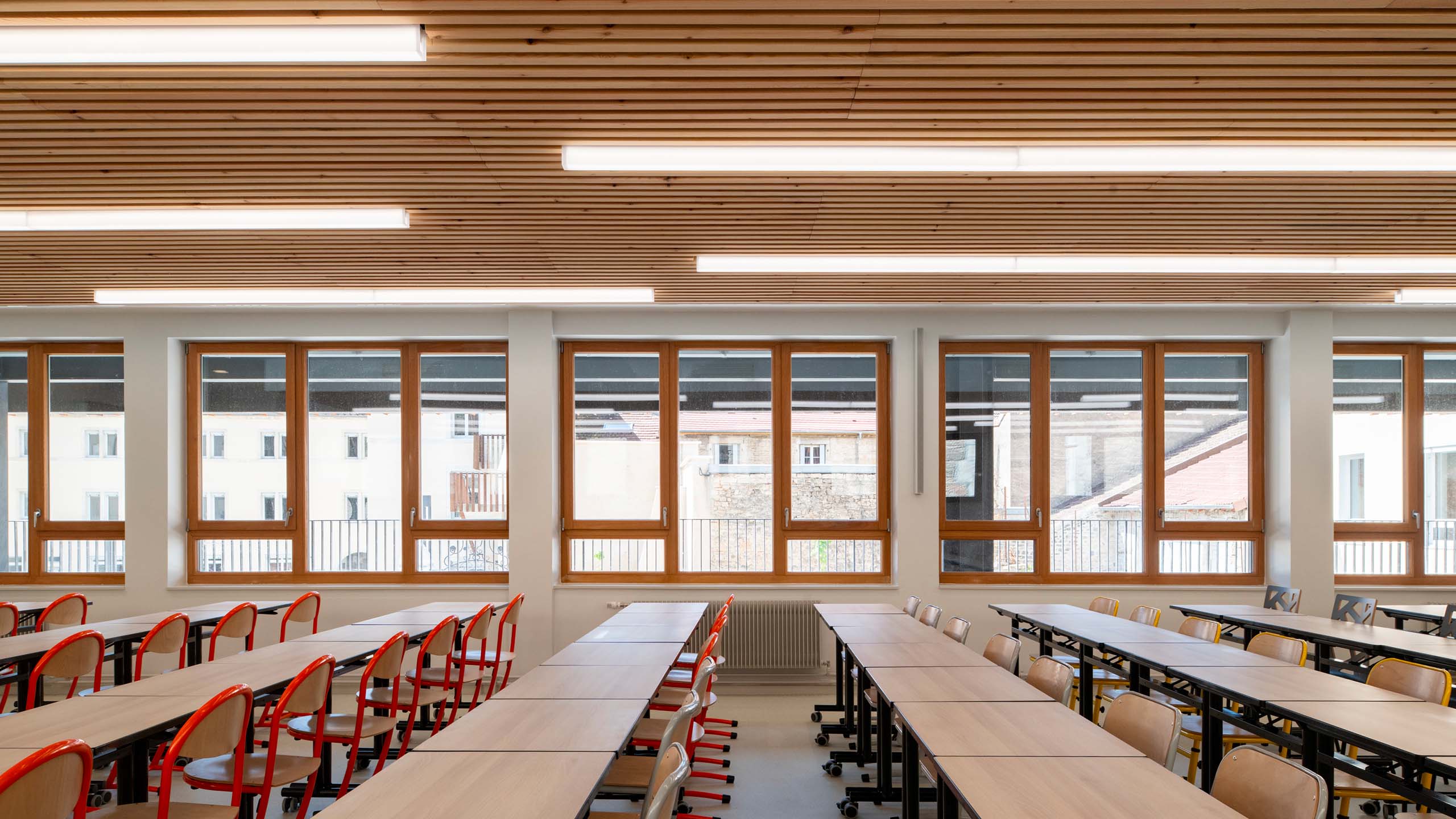 Lycée professionnel Hyacinthe Friant Poligny KL Architectes - photographie Pierre Pommereau